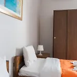 Dimitris Break Apts 아파트호텔 하니아