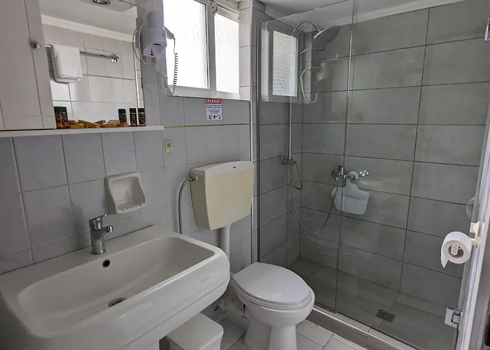 Dimitris Break Apts アパートホテル ハニア