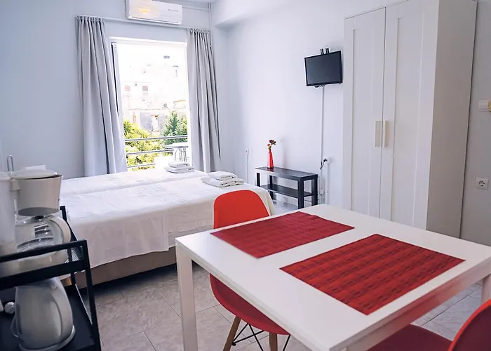 Dimitris Break Apts 3*