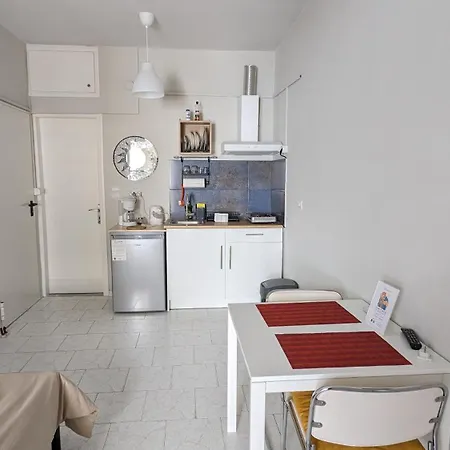 Dimitris Break Apts * Chania (Crete)