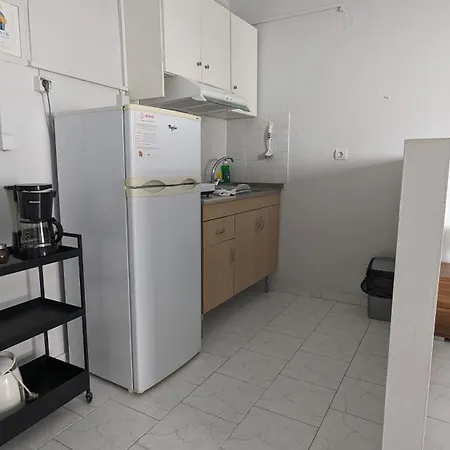 Dimitris Break Apts خانيا