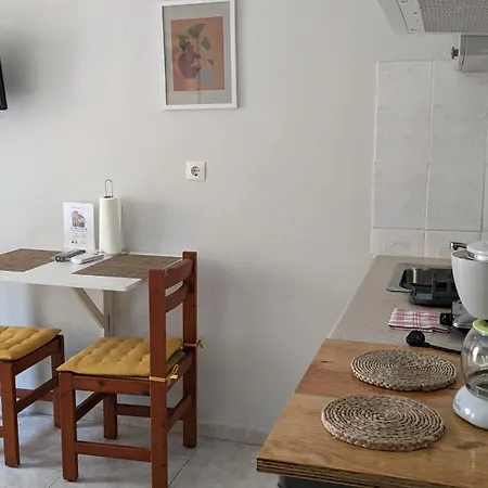 Dimitris Break Apts 3*