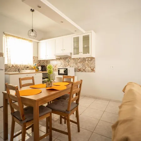 Dimitris Break Apts Апарт-отель