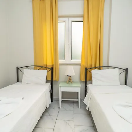 Dimitris Break Apts Апарт-отель