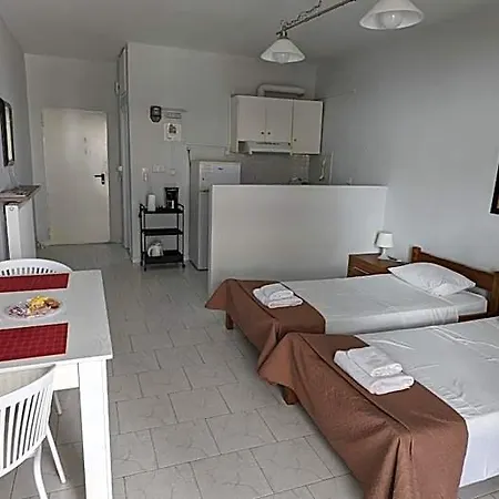 Dimitris Break Apts Ханья