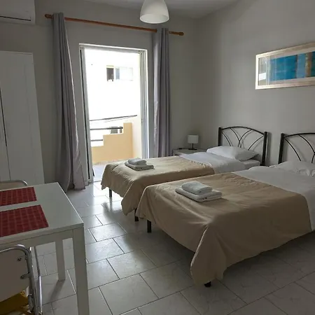Dimitris Break Apts * La Canea