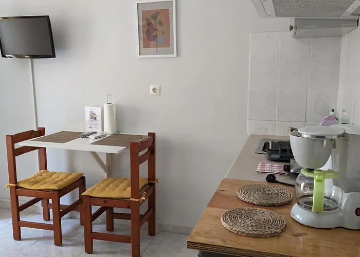 Dimitris Break Apts 3*